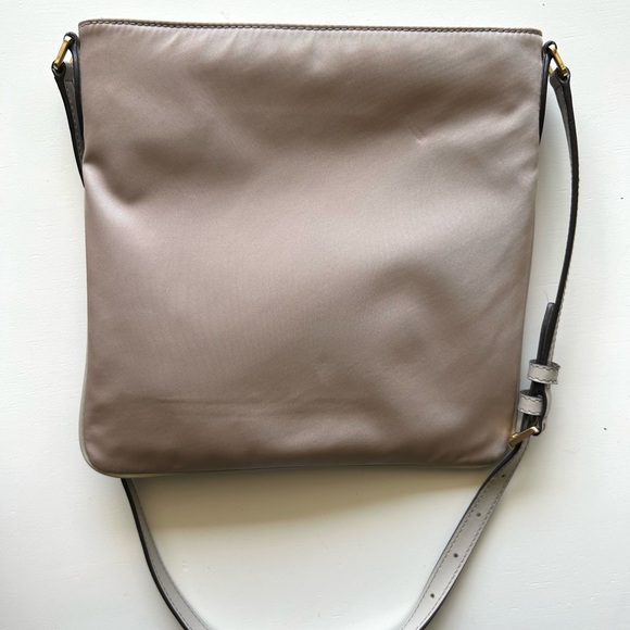 Michael Kors Connie Crossbody Nylon & Leather Beige Bag / Purse - Picture 6 of 14